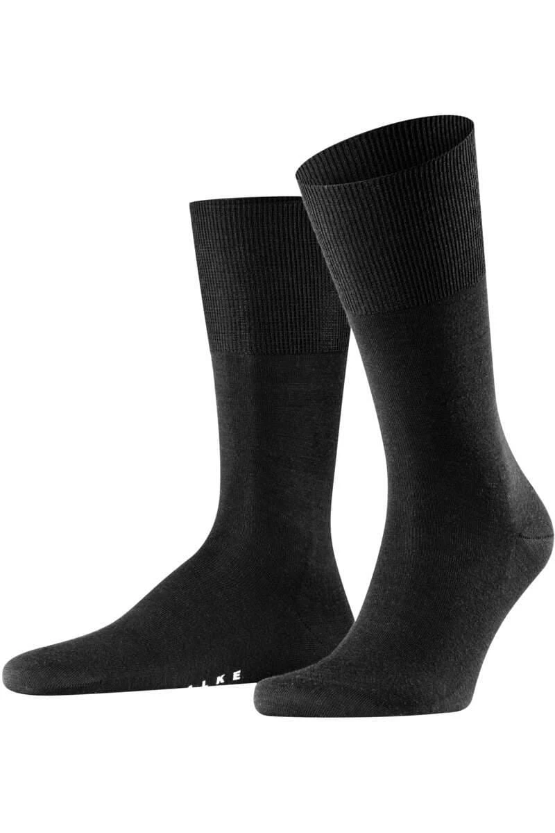 FALKE Airport Herren Socken Schwarz, Einfarbig 1 FALKE Airport Herren Socken Schwarz, Einfarbig
