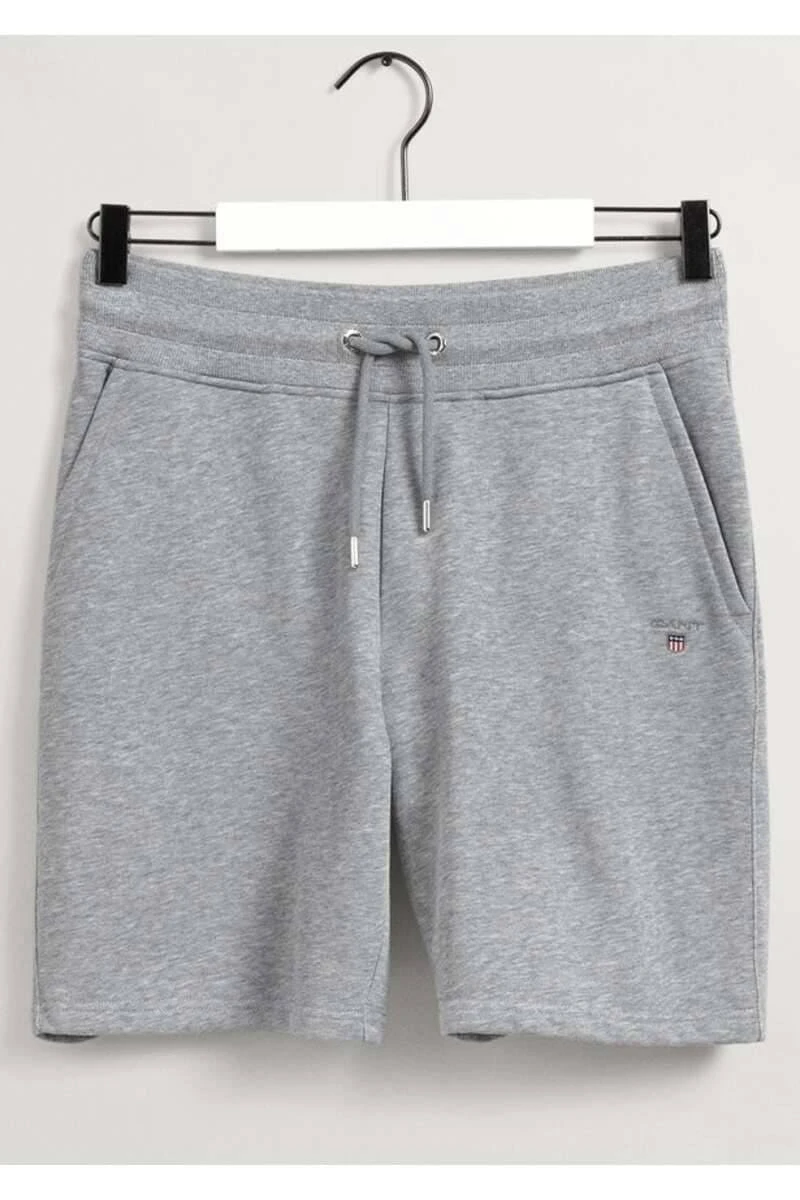 GANT Regular Fit Kurze Jogginghose Grau 1 GANT Regular Fit Kurze Jogginghose Grau