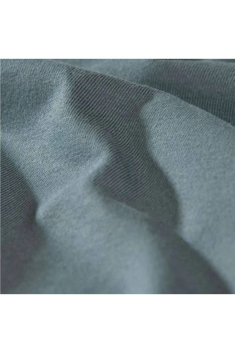 TRIGEMA Slim Fit T-Shirt Rundhals Oliv,Einfarbig 3 TRIGEMA Slim Fit T-Shirt Rundhals Oliv,Einfarbig – Bild 3