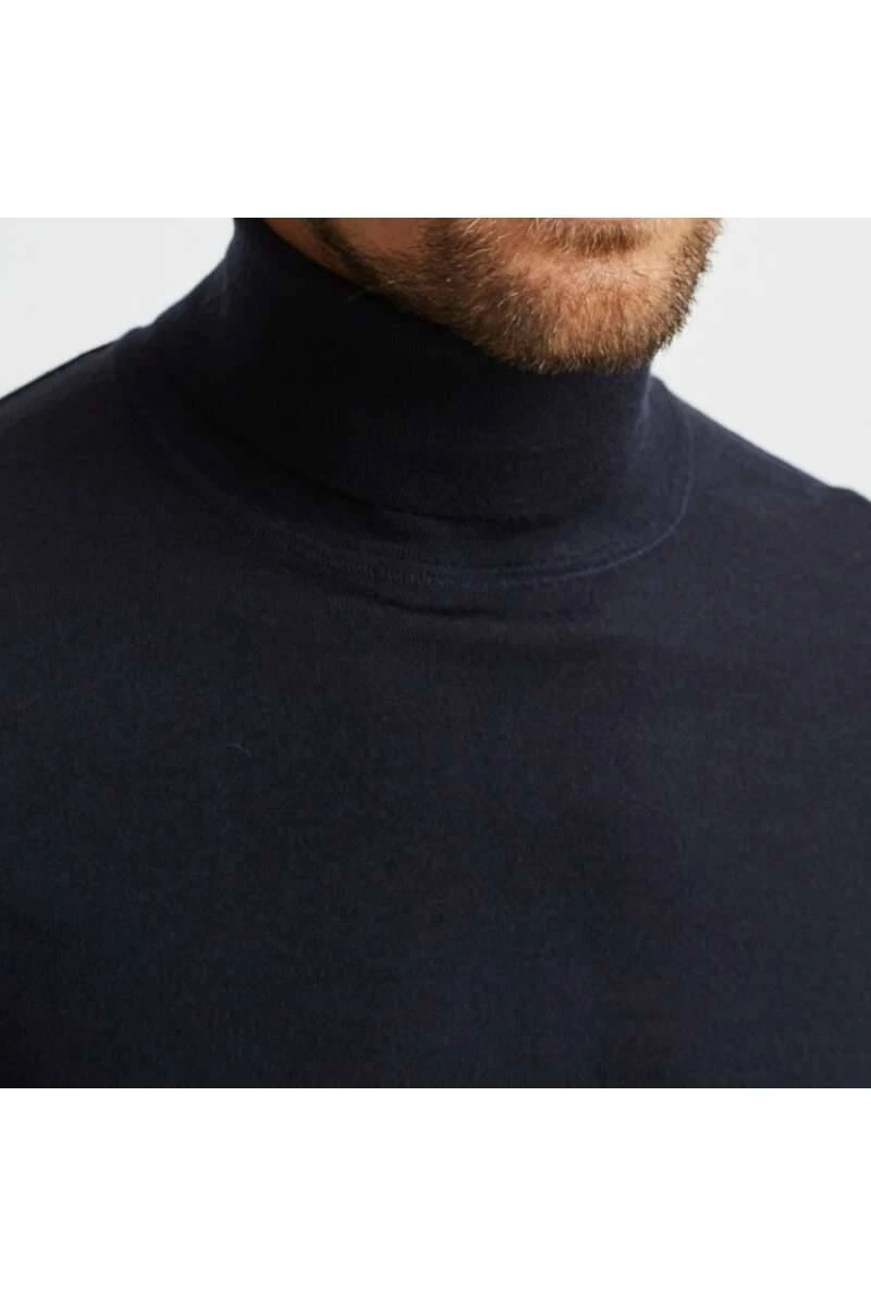 MAERZ Modern Fit Herren Rollkragenpullover Navy 2 MAERZ Modern Fit Herren Rollkragenpullover Navy – Bild 2