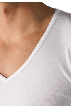 Mey Casual CottonRegular Fit T-Shirt V-Ausschnitt Weiss,Einfarbig -Kleidung Angebote 49107 101 3 800 1200x1200