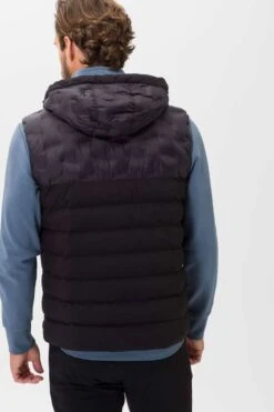 Brax Normal Fit Herren Steppweste Schwarz 9 Brax Normal Fit Herren Steppweste Schwarz -Kleidung Angebote 991244 75054100 02 5 800 1200x1200